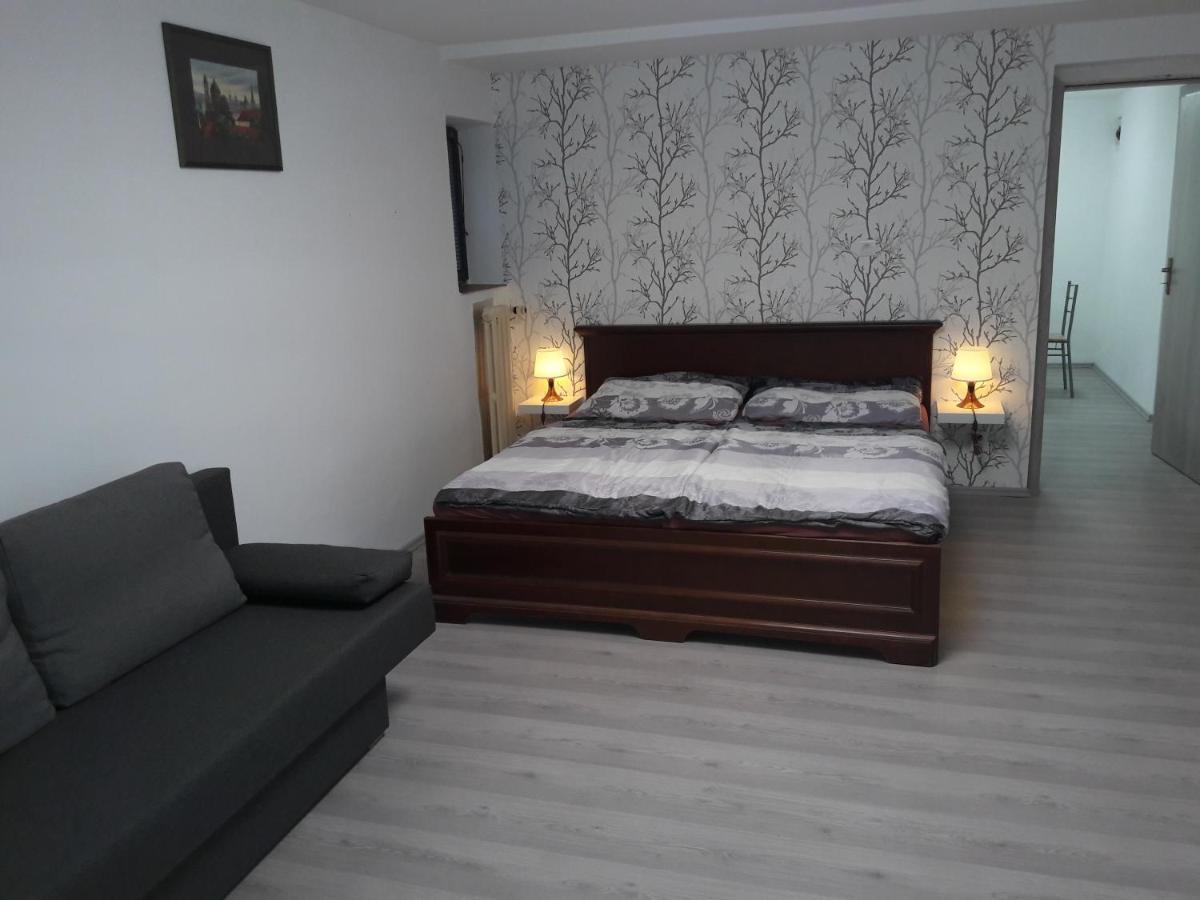 Apartman V Podbabe Praha Exteriér fotografie